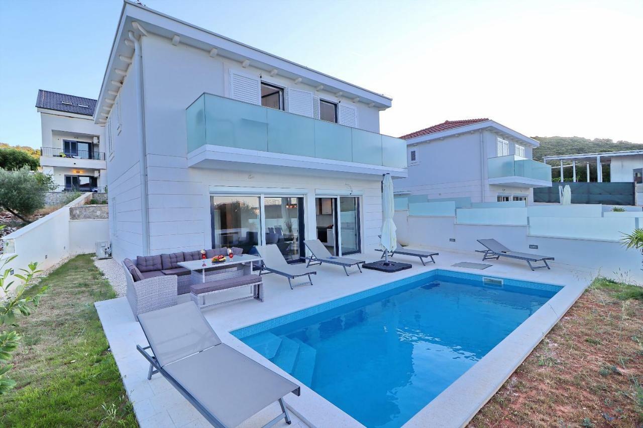 Villa Dalmatinka Drače Exterior foto